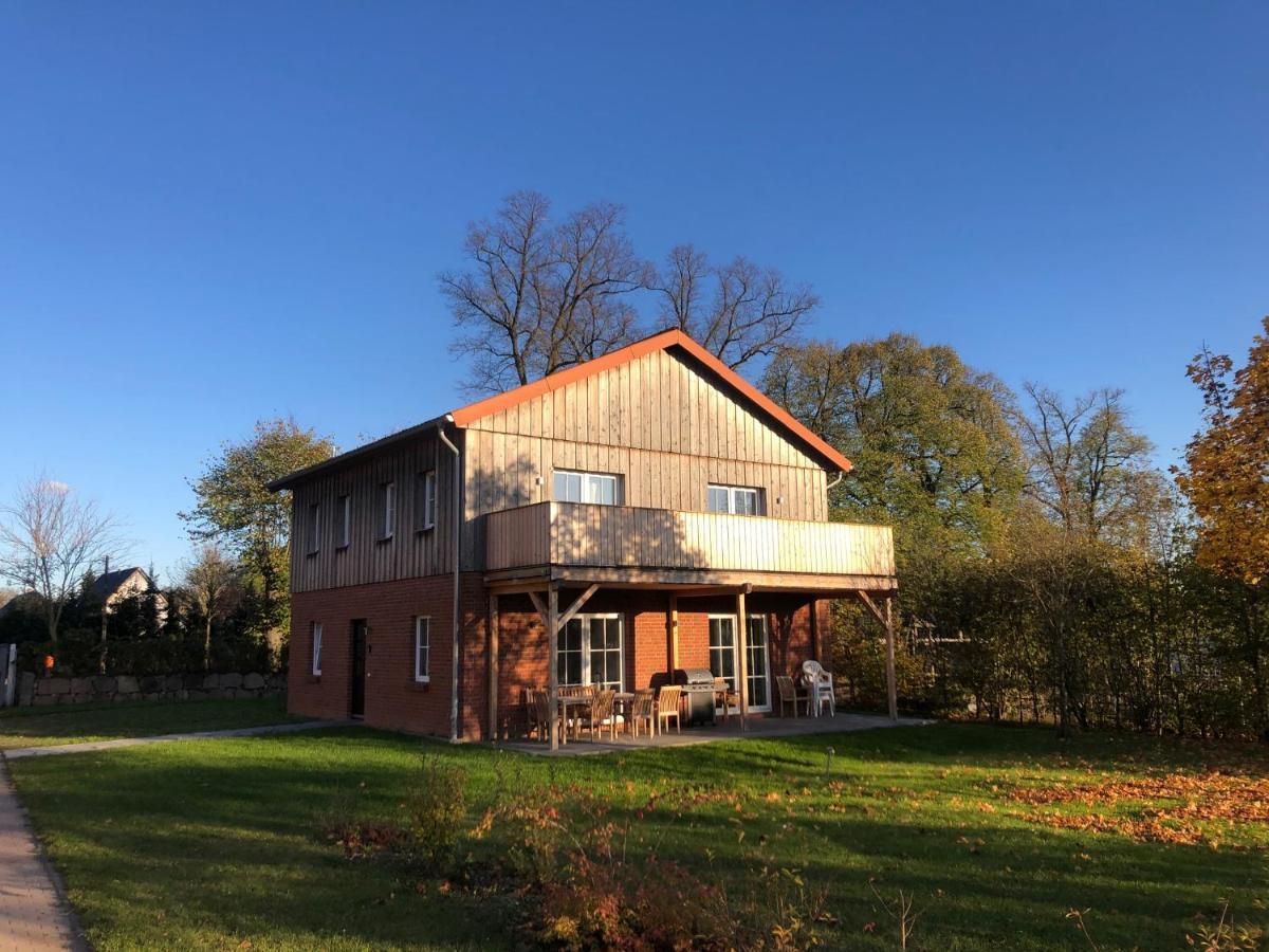 Farm-Chalet Renzow Eksteriør bilde
